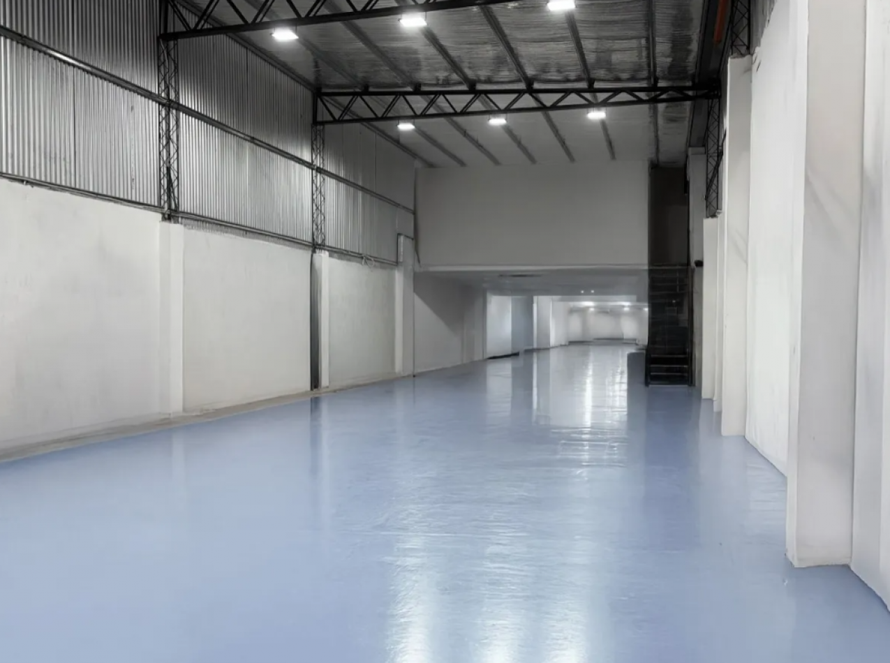 Galpon a estrenar 600m2 Ciudadela