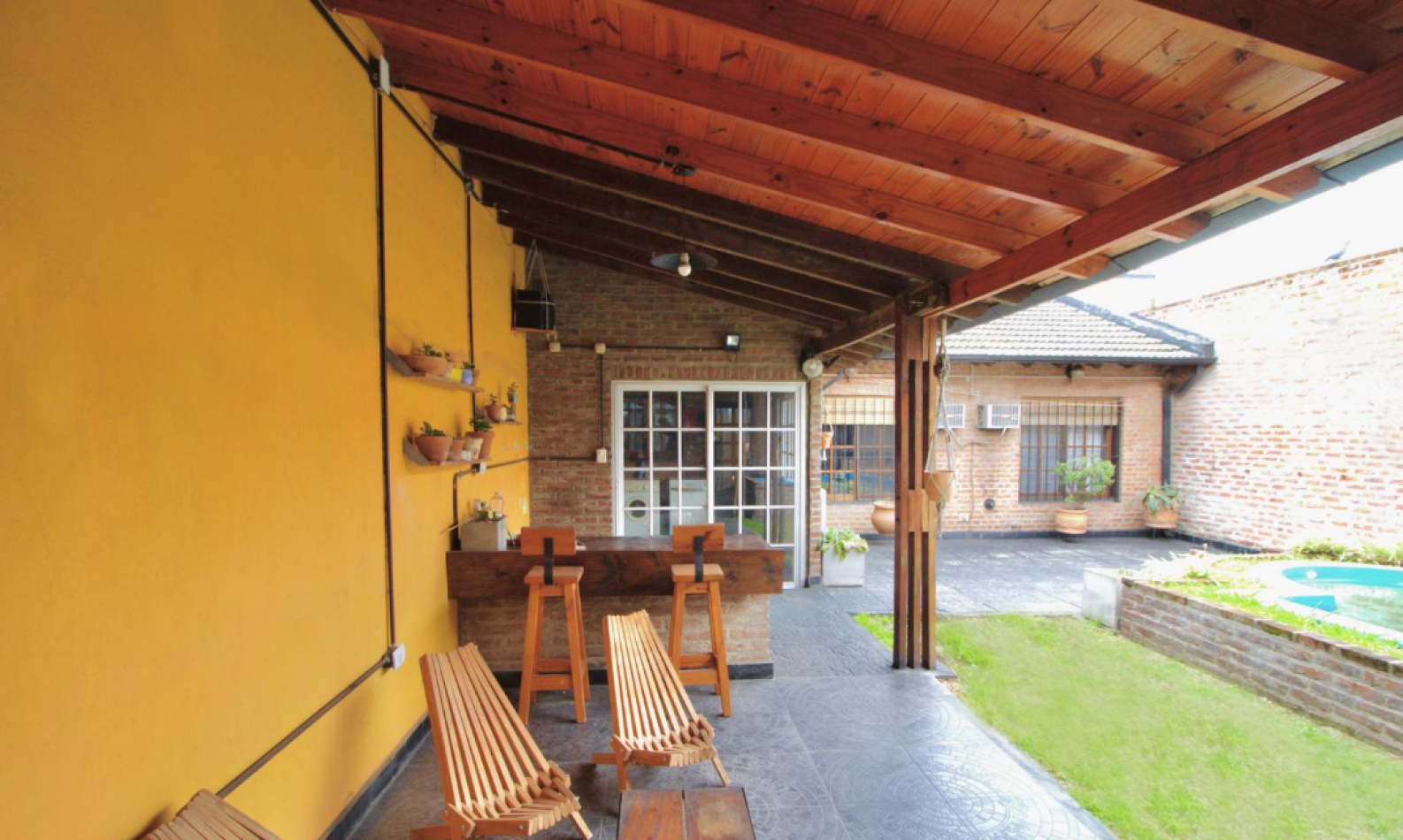 Chalet 5 ambientes Ituzaingo Norte