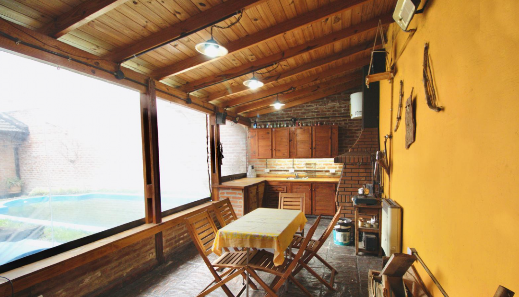 Chalet 5 ambientes Ituzaingo Norte