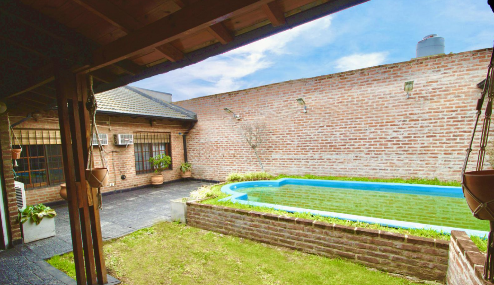 Chalet 5 ambientes Ituzaingo Norte