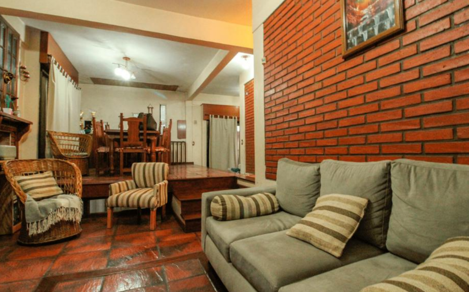Venta casa 5 ambientes Ituzaingo Norte
