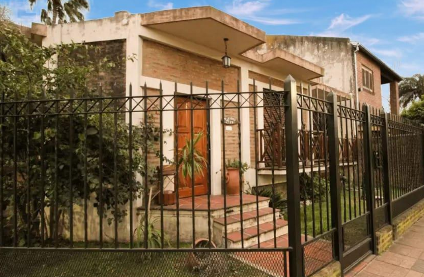Venta casa 5 ambientes Ituzaingo Norte