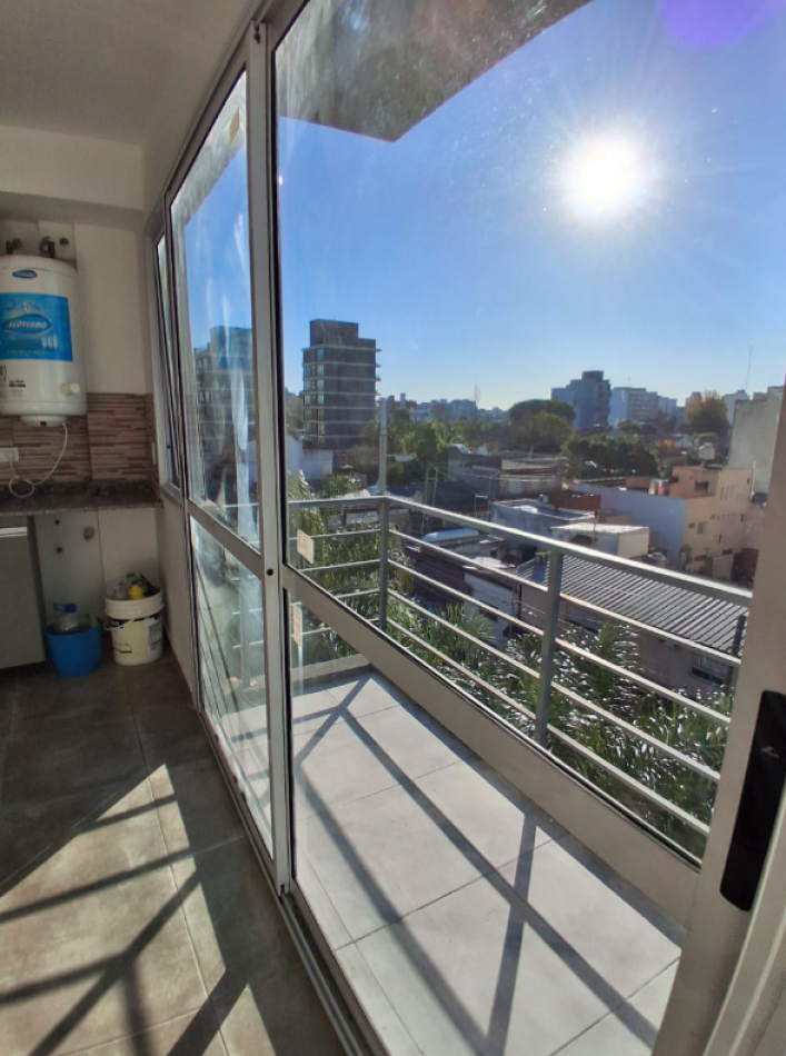 Venta Departamento 2 ambientes Moron
