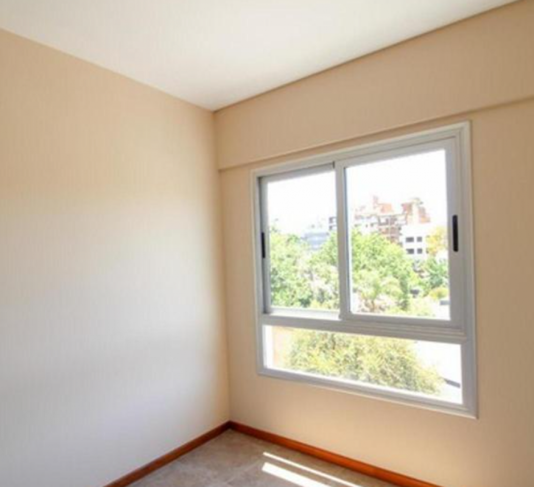 Venta Departamento 2 ambientes c cochera Castelar Sur
