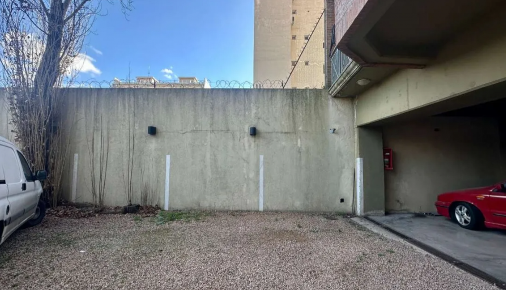 Venta departamento 2 ambientes con cochera Moron
