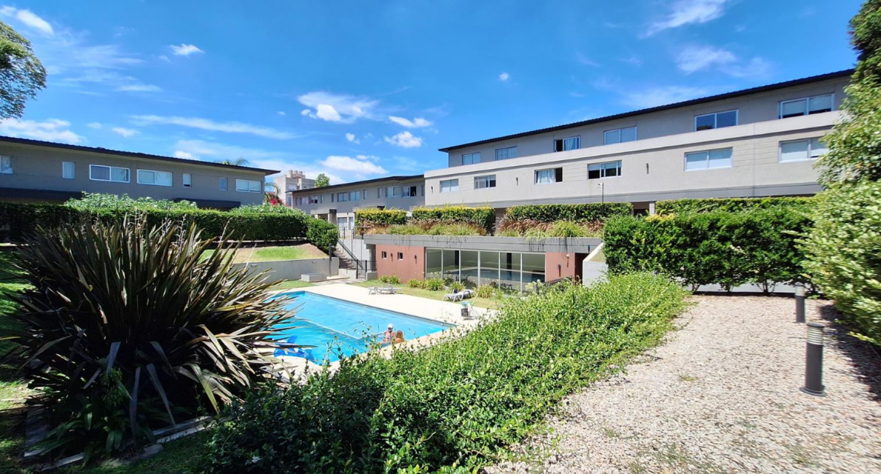 Venta 3 ambientes condominio Moron