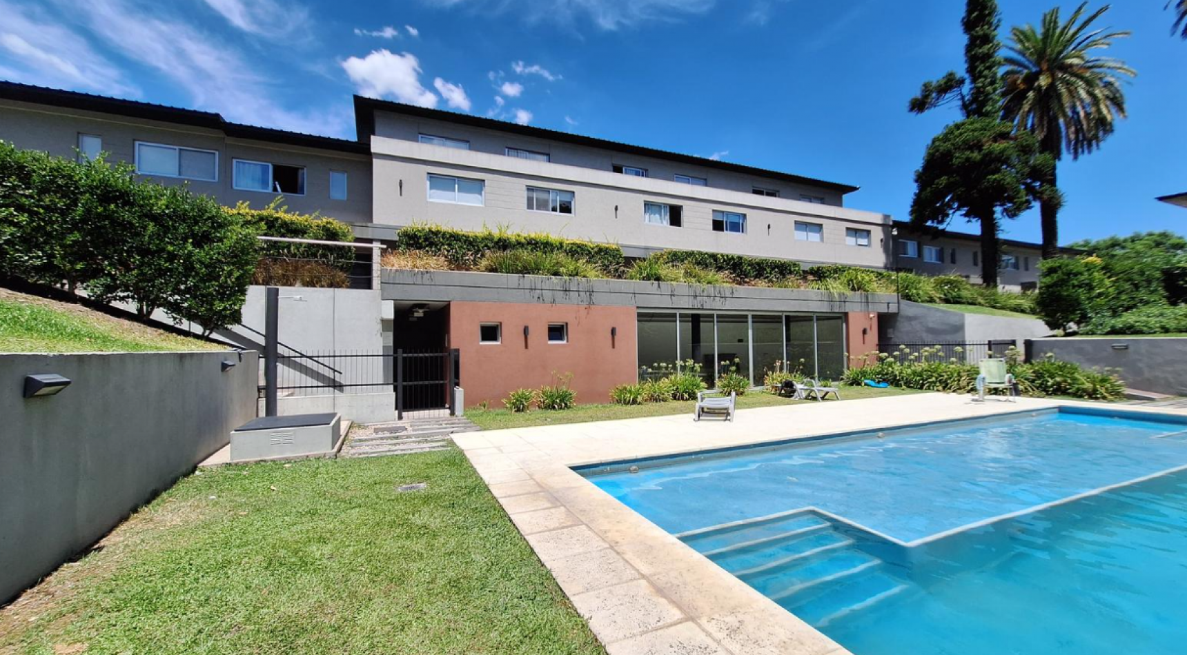 Venta 3 ambientes condominio Moron