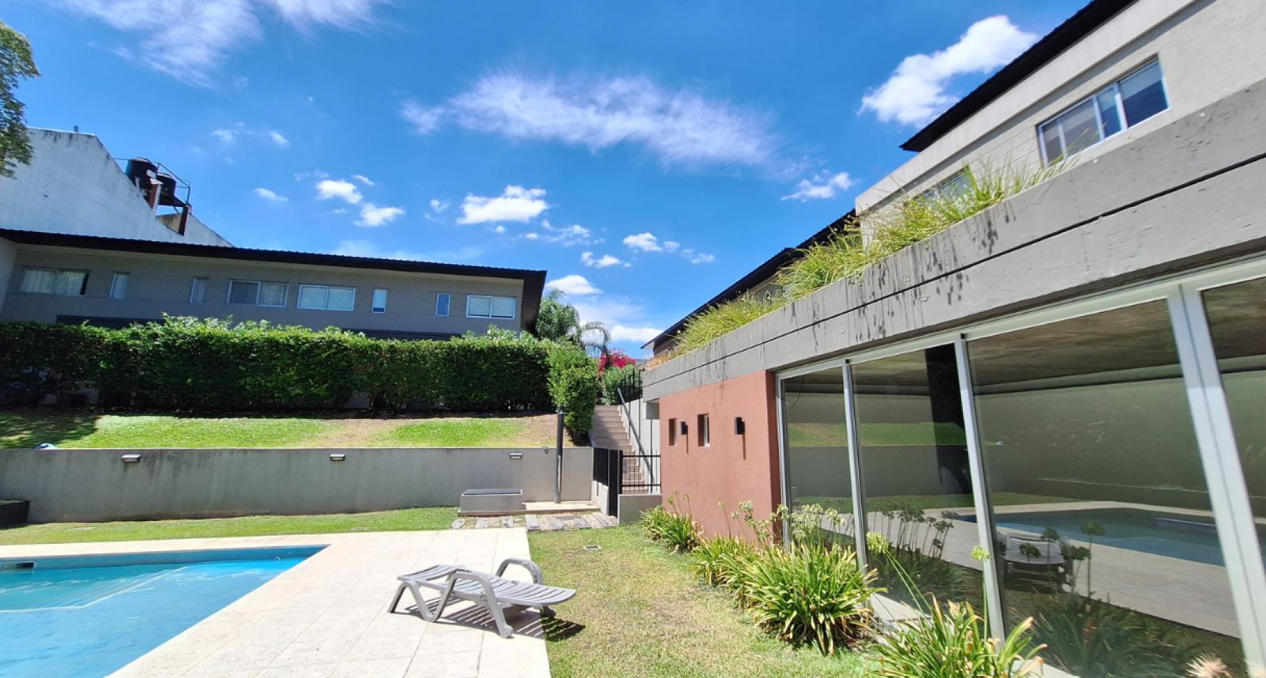 Venta 3 ambientes condominio Moron