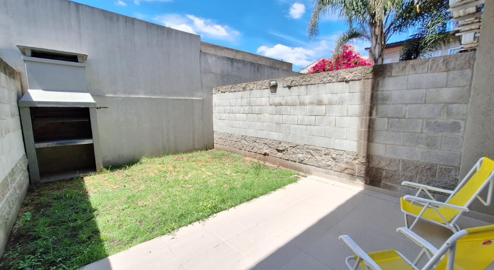 Venta 3 ambientes condominio Moron