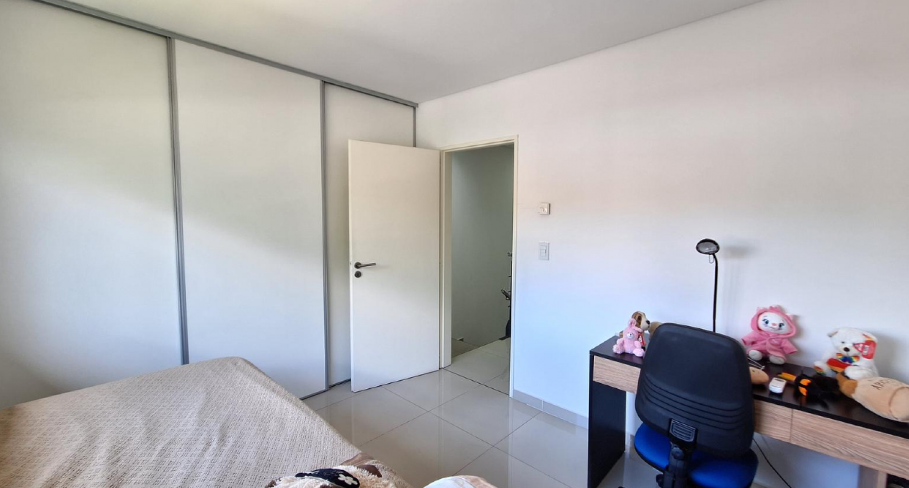 Venta 3 ambientes condominio Moron