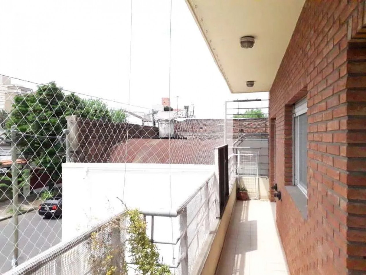 Departamento Semipiso 3 Ambientes con cochera Moron Sur