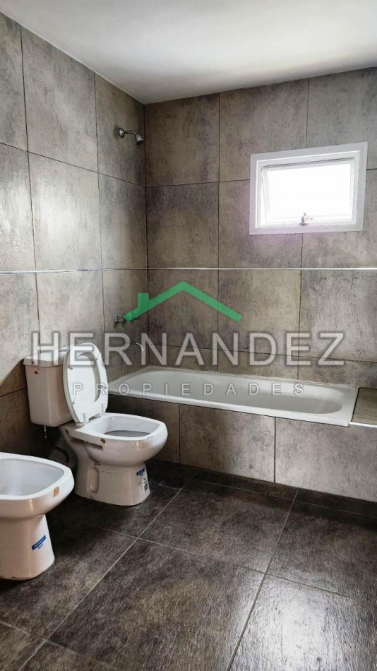 En Venta Duplex en Condominio 4 ambientes Ituzaingo Norte