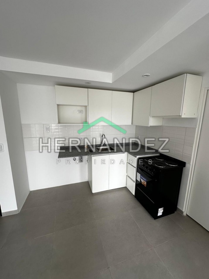 Venta Departamento 2 ambientes con cochera Moron Sur