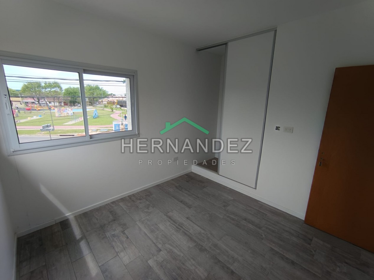 Venta Duplex 3 ambientes a estrenar con cochera Castelar Sur - Apto Credito