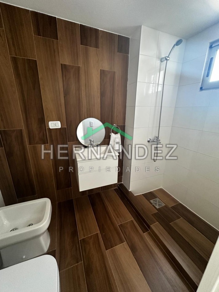 Venta Departamento 2 ambientes con cochera Moron Norte