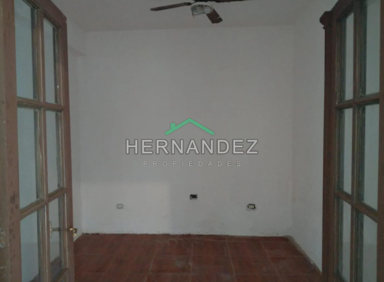 Venta Departamento 2 ambientes Tipo Ph al frente Moron Centro