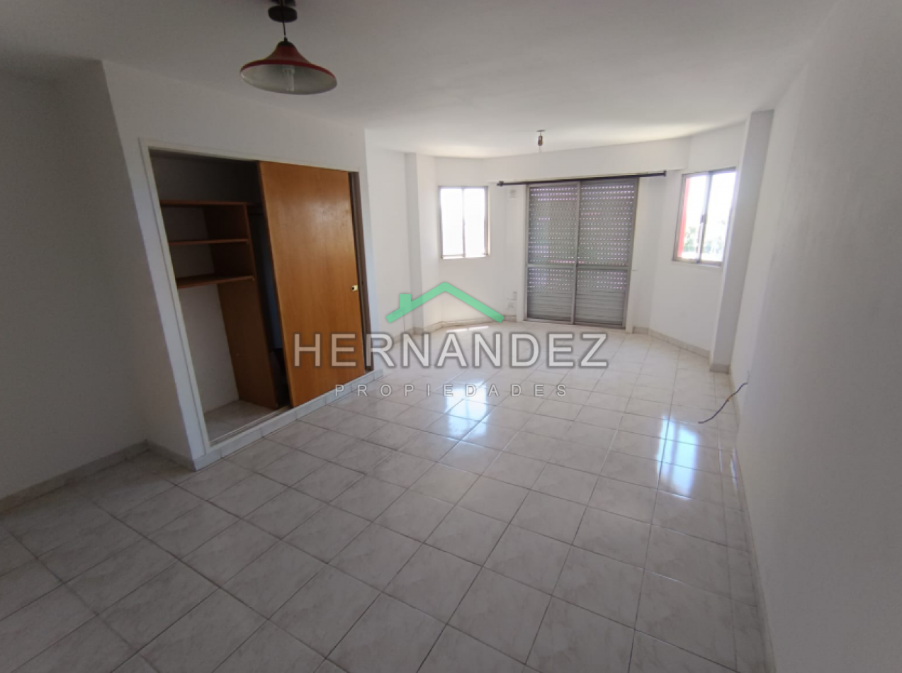 Venta Monoambiente Moron Centro 