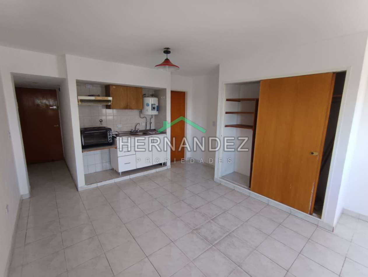 Venta Monoambiente Moron Centro 