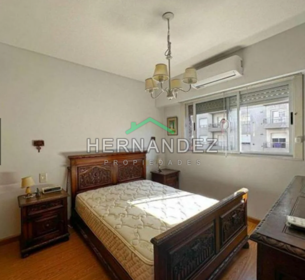 Vendo Departamento 3 ambientes Castelar Sur Con Cochera