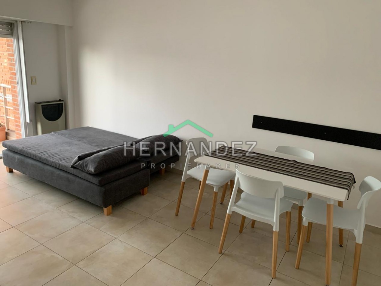 Alquiler Departamento 2 ambientes Castelar Amueblado