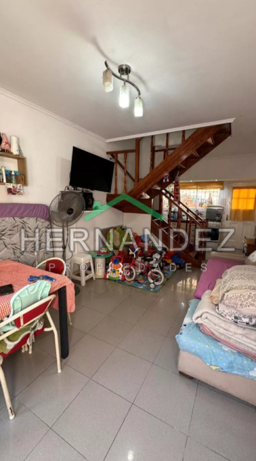 Venta Duplex Interno 3 ambientes con cochera cubierta