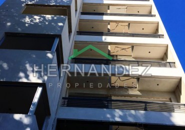 En Venta Departamento 2 Ambientes Moron centro